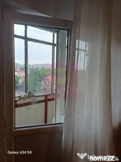 Apartament cu 2 camere semidecomandat în Uverturii