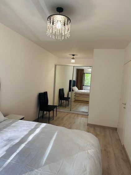 Apartament cu 2 camere decomandat în Theodor Pallady