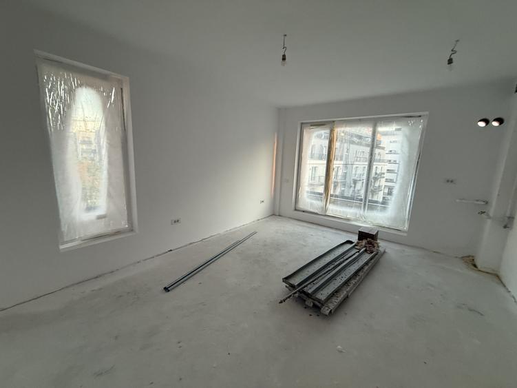 Apartament cu 2 camere decomandat în Theodor Pallady