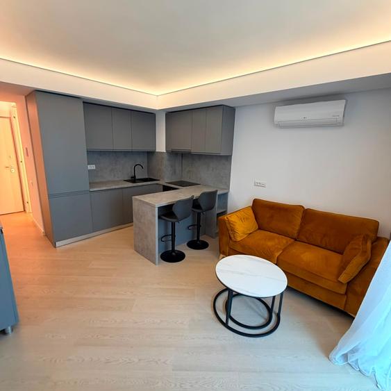 Apartament cu 2 camere semidecomandat în Pipera