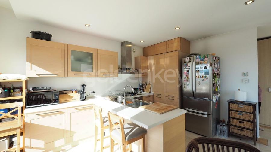 Apartament cu 4 camere decomandat, mobilat în Aviatorilor