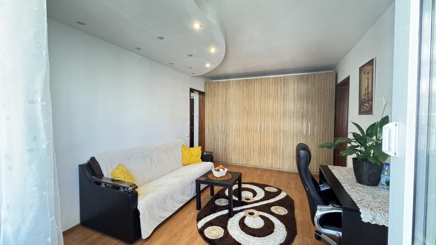 Apartament cu 2 camere semidecomandat, mobilat în Moșilor