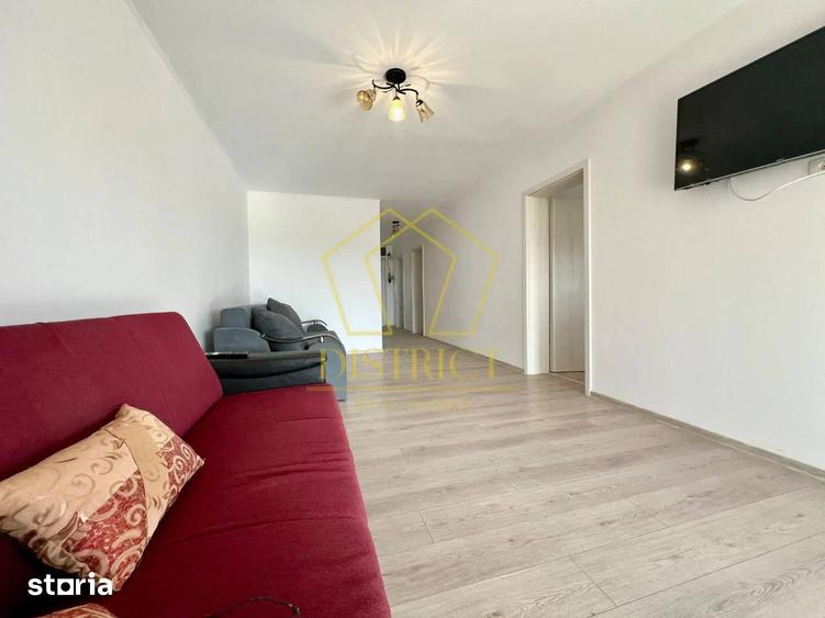 Casă cu 3 camere cu Teren 330 Mp în Moșnița Nouă