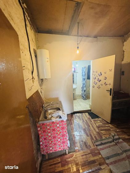 Casă cu 3 camere cu Teren 1600 Mp în Șiria