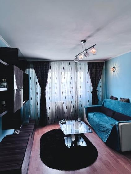 Apartament cu 2 camere decomandat în Brâncoveanu