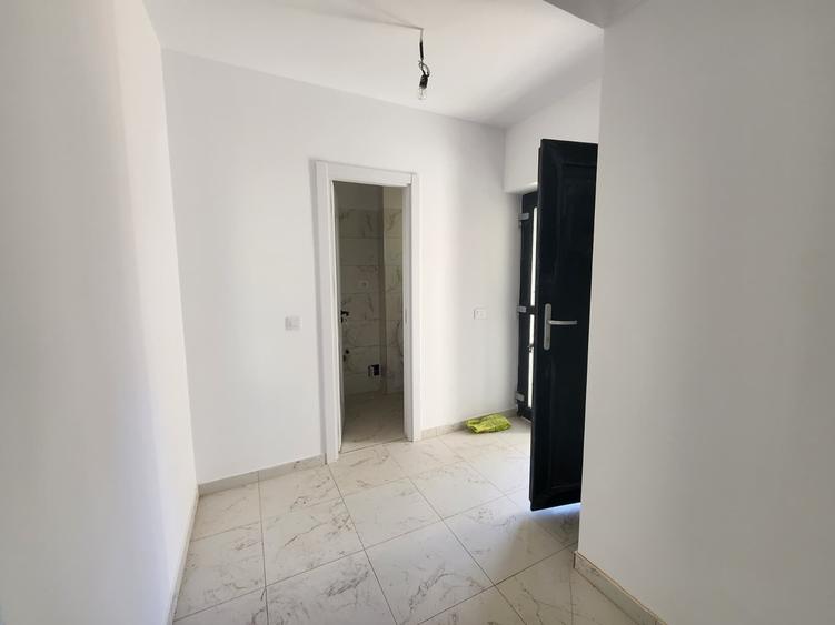 Duplex cu 4 camere cu Canalizare în Galata