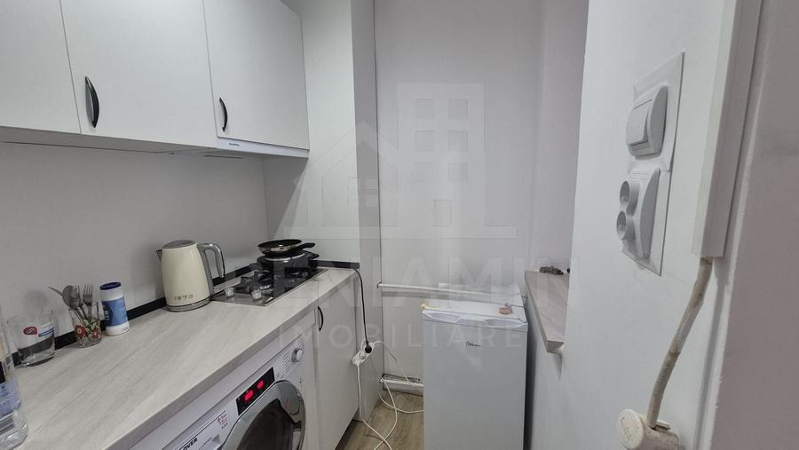 Garsonieră semidecomandată în Brazda lui Novac