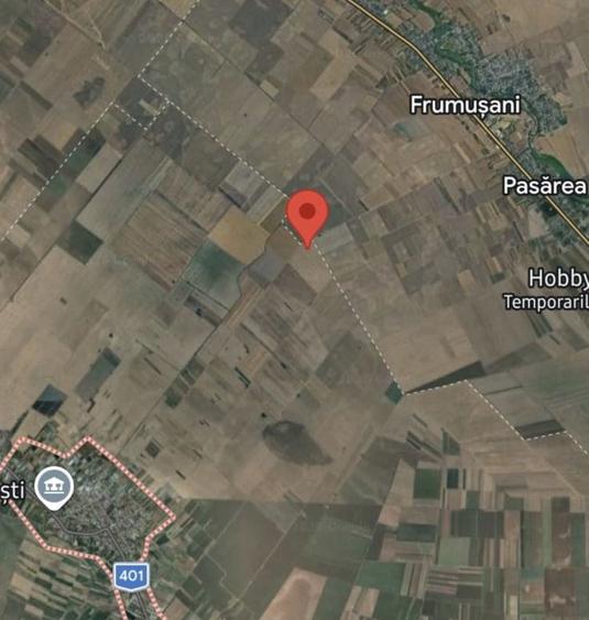Teren agricol extravilan de 965856 mp, în Vărăști