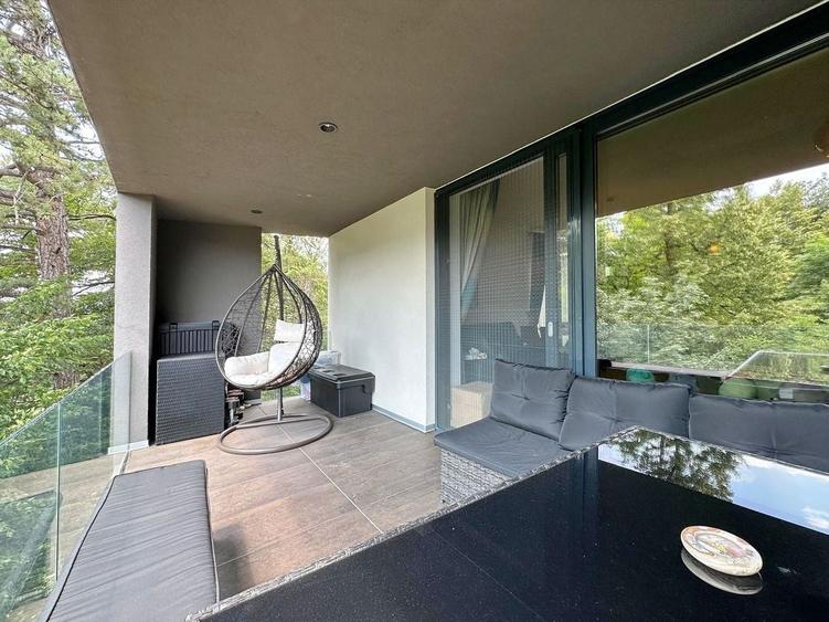 Apartament cu 2 camere decomandat, mobilat în Drumul Poienii