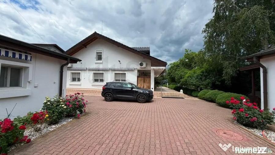 Casă cu 1 camere cu Teren 2800 Mp în Ferme