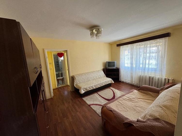 Apartament cu 2 camere semidecomandat în Hipodrom 3