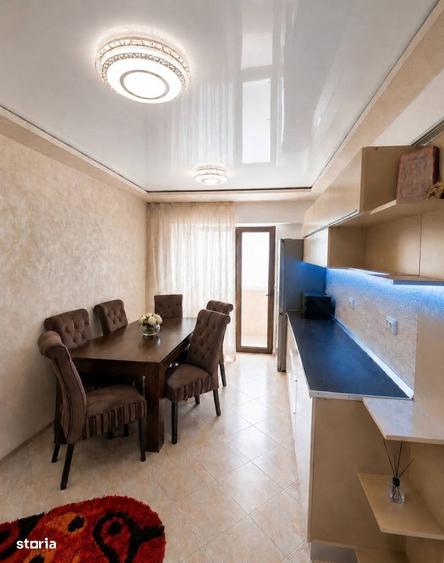 Apartament cu 3 camere decomandat în Obor