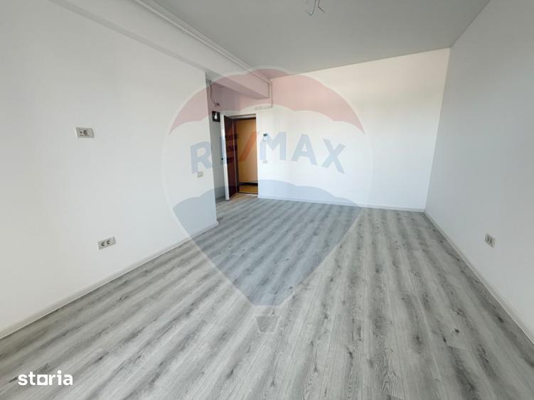 Apartament cu 2 camere semidecomandat în Rahova