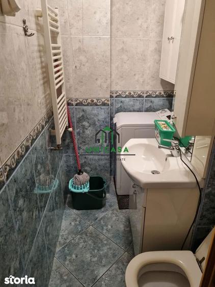 Apartament cu 4 camere în Ultracentral