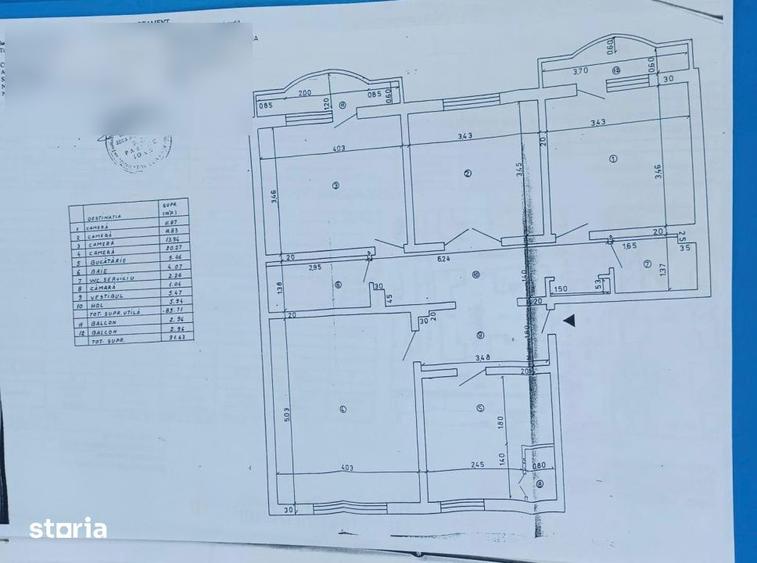 Apartament cu 4 camere decomandat, mobilat în Berceni