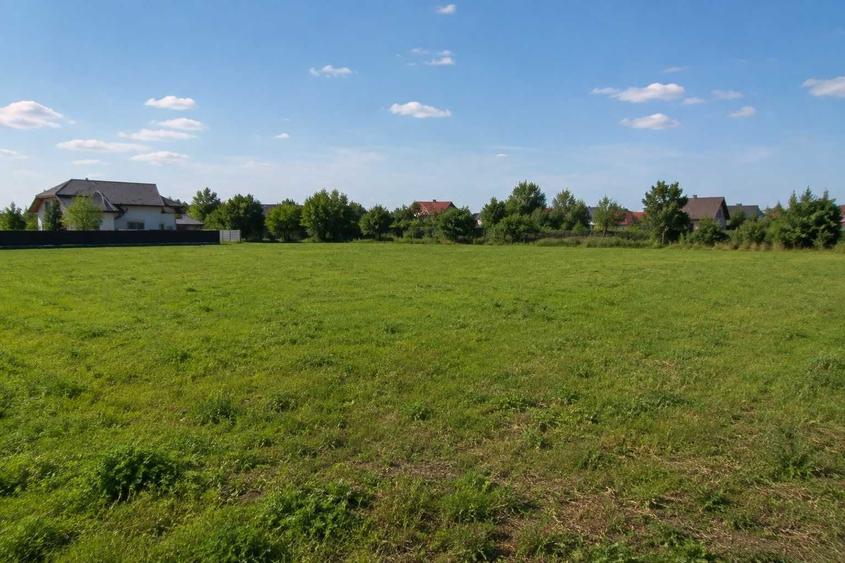 Teren de 700 mp, în Ghermănești