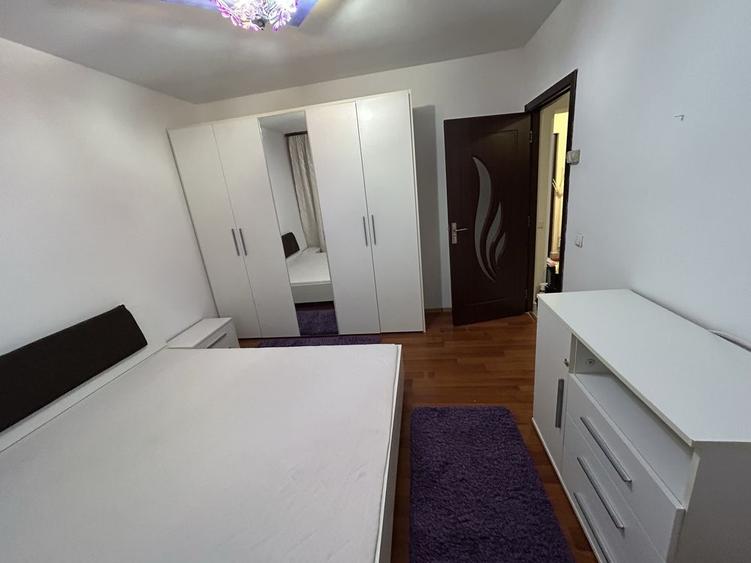 Apartament cu 2 camere decomandat în Florești
