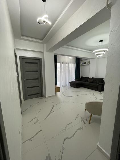 Apartament cu 3 camere decomandat în Ostroveni