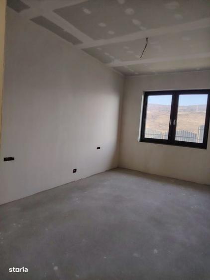 Casă cu 4 camere în Feleacu