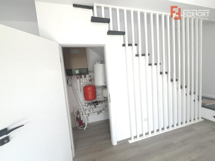 Duplex cu 3 camere cu Canalizare în Moșnița Nouă