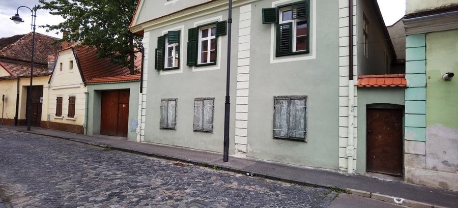 Spațiu comercial, de 113 mp, în Orașul de Jos