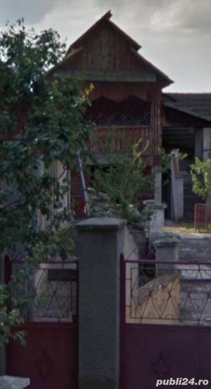 Casă în Seceani