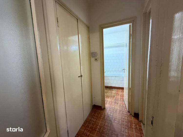 Apartament cu 2 camere semidecomandat în Decebal