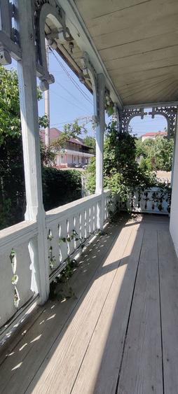 Casă cu 3 camere în Bălțătești