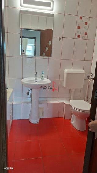 Apartament cu 2 camere decomandat în Basarabia