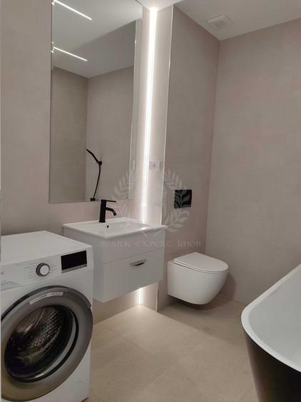 Apartament cu 3 camere decomandat, mobilat în Păulești