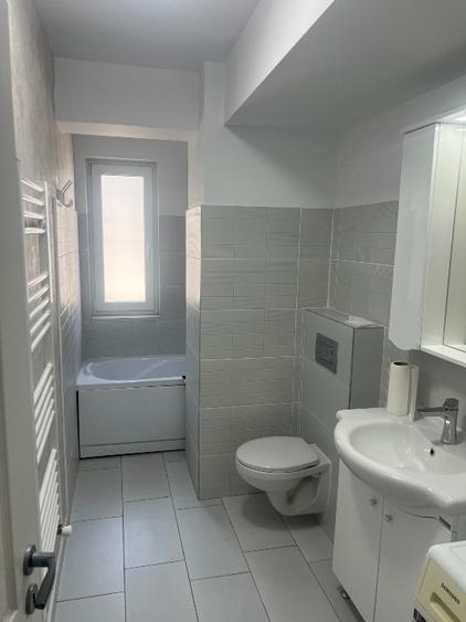 Apartament cu 2 camere decomandat, mobilat în Miroslava