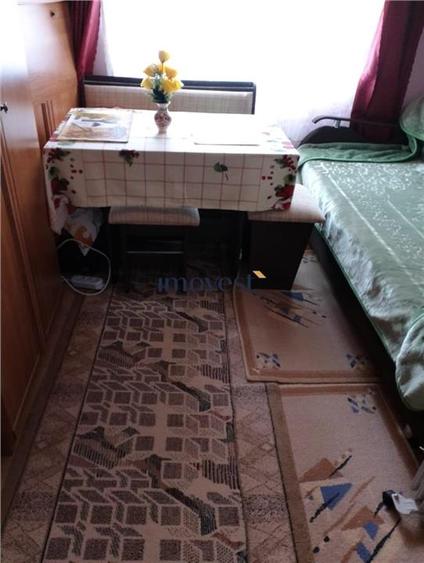 Garsonieră semidecomandată în Micro 17