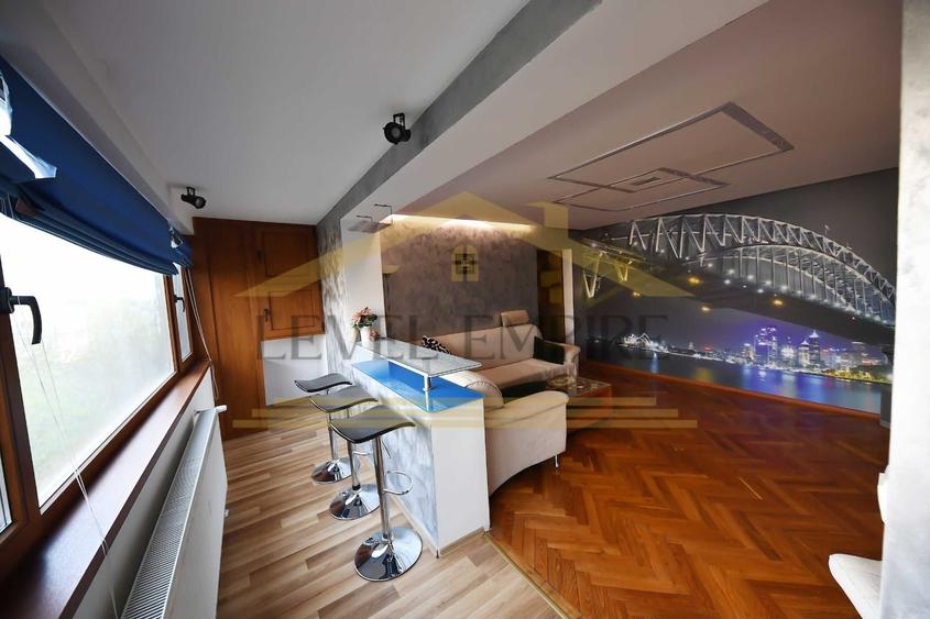 Apartament cu 3 camere semidecomandat, mobilat în Gorjului