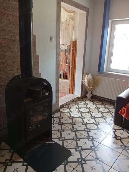 Casă cu Teren 165 Mp în Central