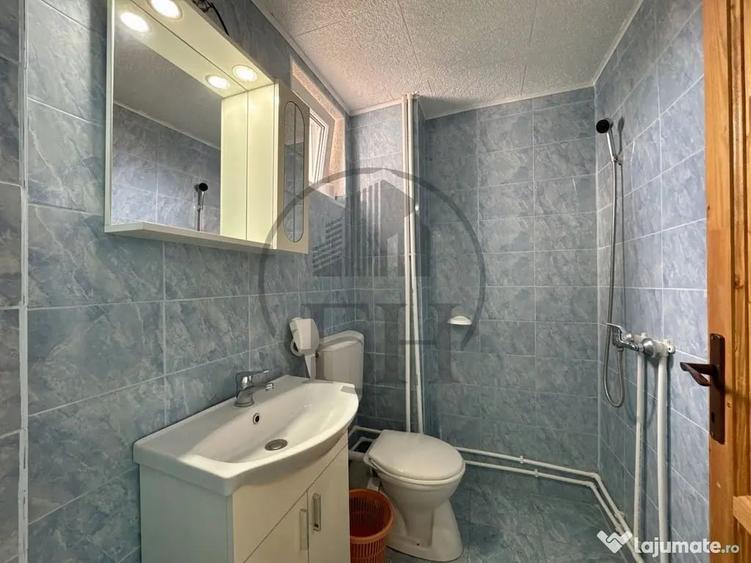 Casă cu 8 camere cu Teren 627 Mp în Nord