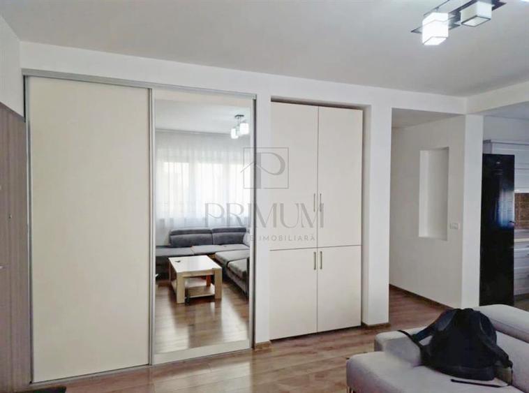 Apartament cu 3 camere decomandat, mobilat în Dumbrăvița — fotografia 2
