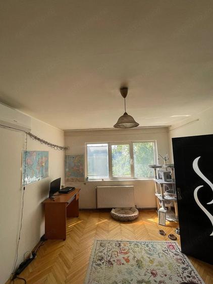Apartament cu 2 camere semidecomandat în Exterior Vest