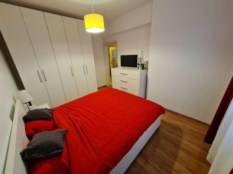 Apartament cu 2 camere decomandat în Tineretului