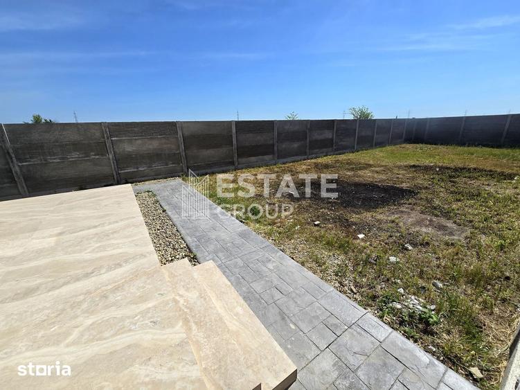 Casă cu 4 camere cu Teren 300 Mp în Tipografilor