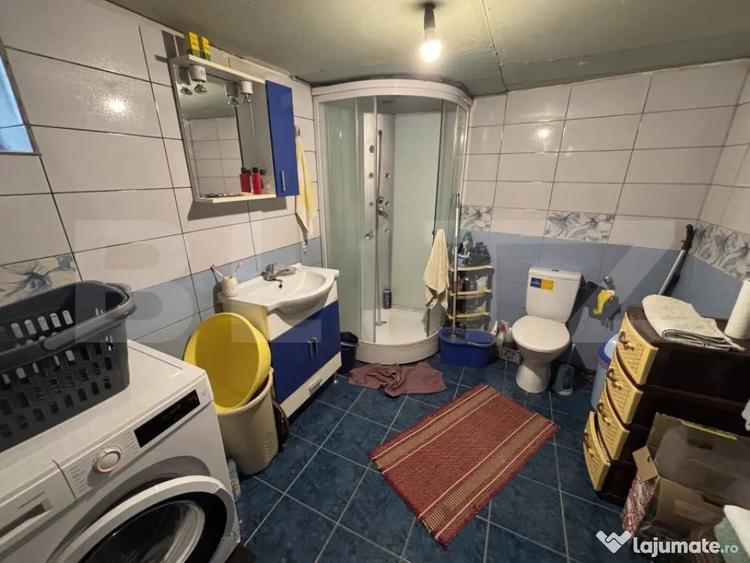 Casă cu 3 camere cu Teren 1100 Mp în Var