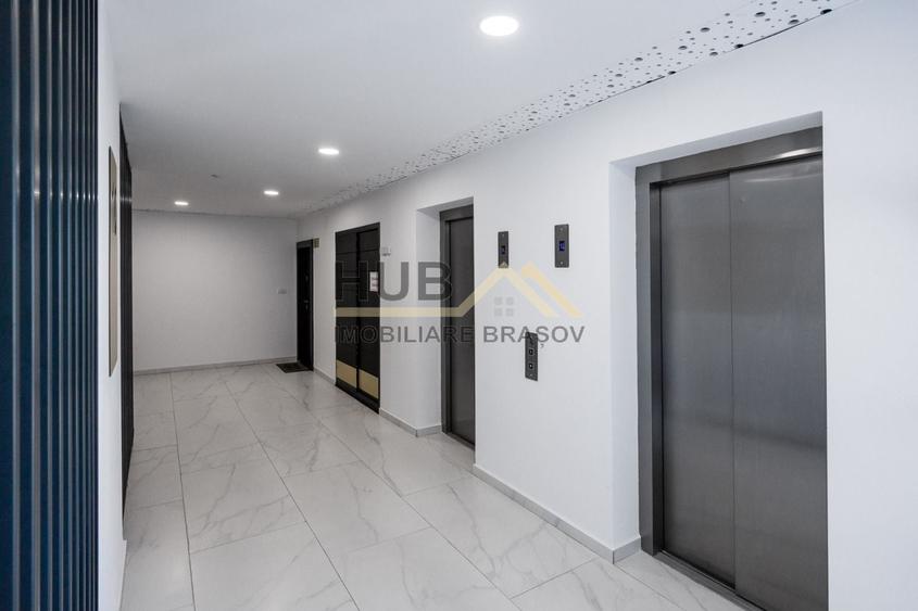 Penthouse cu 6 camere decomandat în Răcădău