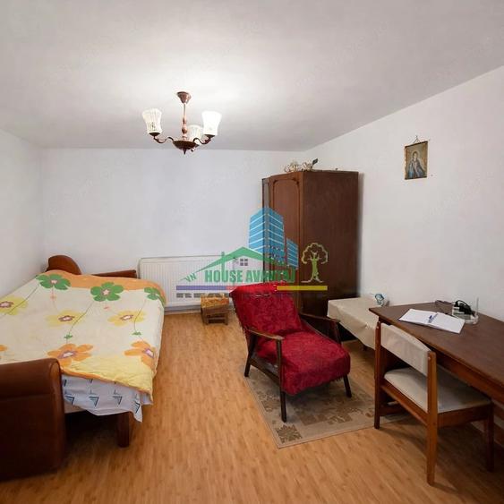 Casă cu 4 camere cu Teren 209 Mp în Central