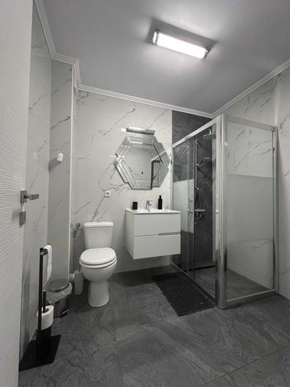 Apartament cu 2 camere decomandat în Florești