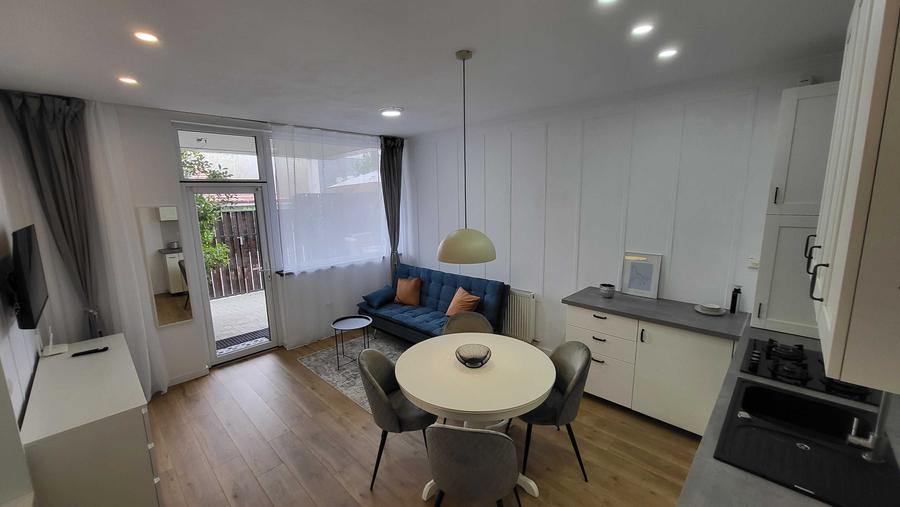 Apartament cu 2 camere decomandat în Făget