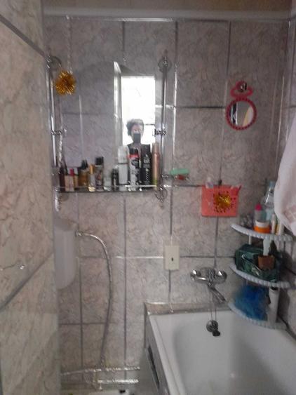 Casă cu 3 camere în Central