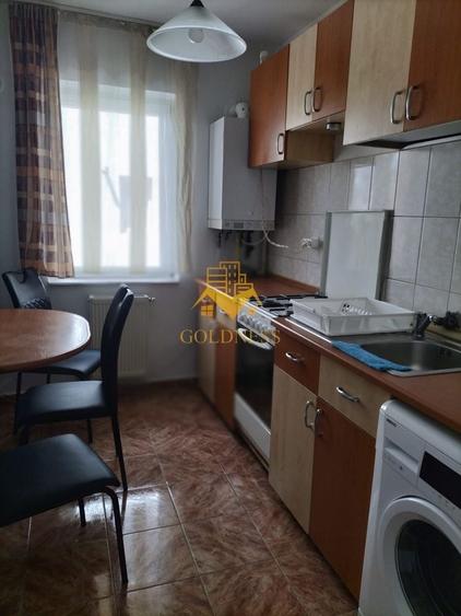 Apartament cu 2 camere decomandat, mobilat în Mărăști