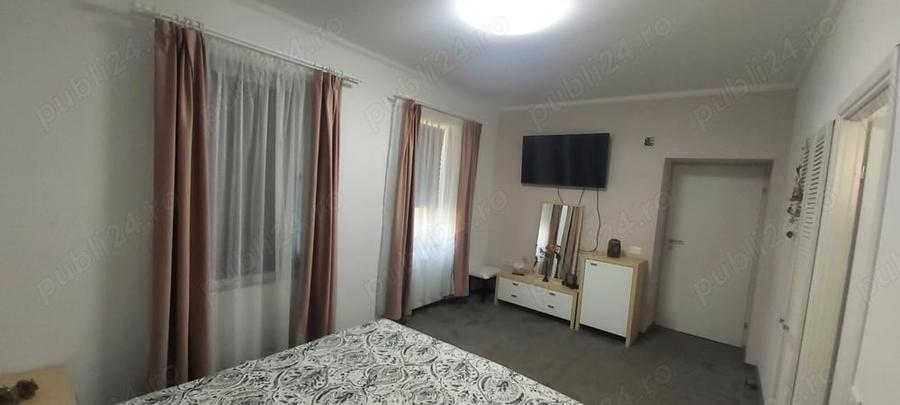 Casă cu 2 camere cu Teren 650 Mp în Peciu Nou