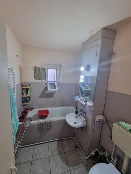 Doraly mall-apartament 2 camere decomandat cu gaze - 8