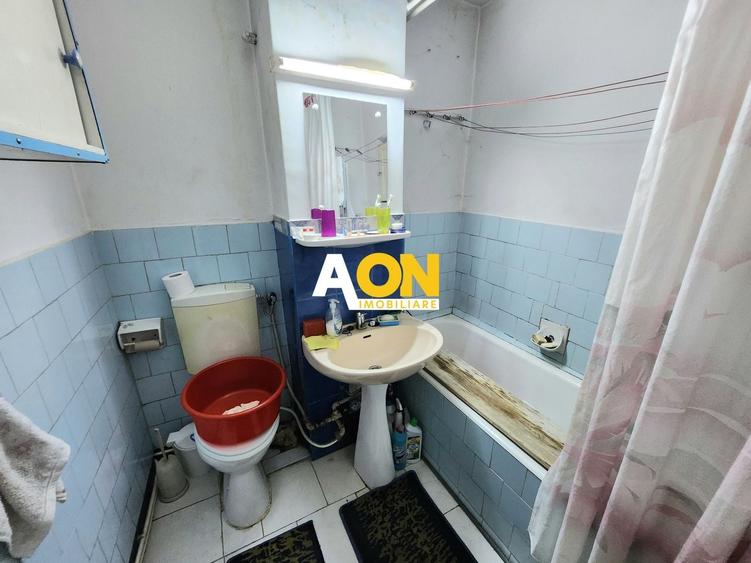 Apartament cu 2 camere decomandat, mobilat în Cetate
