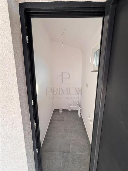 Duplex cu 3 camere cu Canalizare în Moșnița Nouă